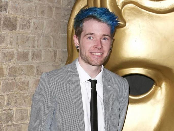 This is the richest youtuber in the world, earning 90 million yearly | हा आहे जगातील सगळ्यात श्रीमंत युट्यूबर, वर्षाला कमावतो ९० कोटी This is the richest youtuber in the world, earning 90 million yearly | हा आहे जगातील सगळ्यात श्रीमंत युट्यूबर, वर्षाला कमावतो ९० कोटी