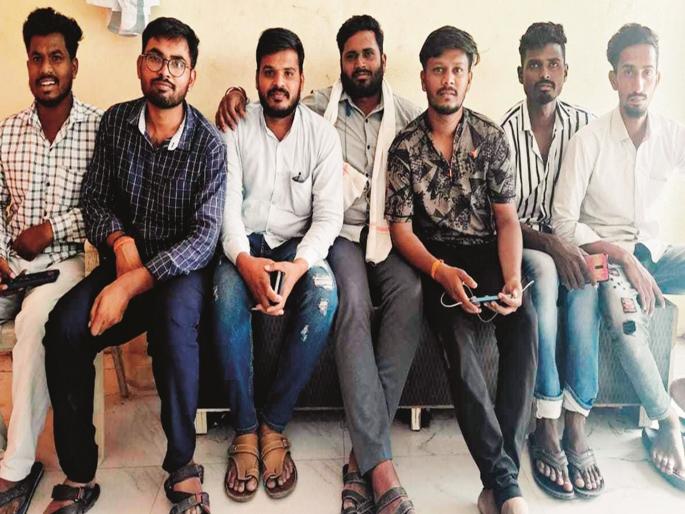 Common people want a representative who they feel like them; The youth expressed clear, strong opinions | सर्वसामान्यांना आपला वाटणारा लोकप्रतिनिधी हवा; तरुणाईने मांडली स्पष्ट, परखड मते Common people want a representative who they feel like them; The youth expressed clear, strong opinions | सर्वसामान्यांना आपला वाटणारा लोकप्रतिनिधी हवा; तरुणाईने मांडली स्पष्ट, परखड मते