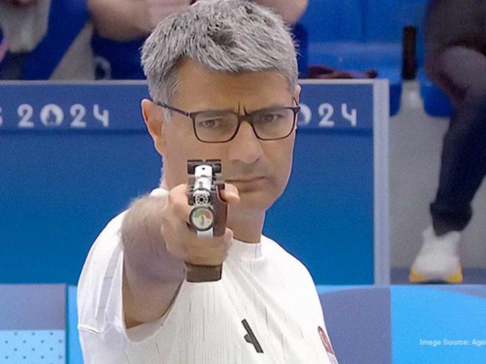 yusuf dikec success in paris olympic 2024 | पन्नाशीतला युसूफ डिकेक इतका ‘हॉट’ का? yusuf dikec success in paris olympic 2024 | पन्नाशीतला युसूफ डिकेक इतका ‘हॉट’ का?