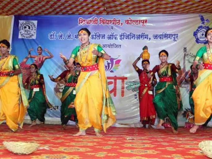 Vivekananda College, DRK Commerce College | विवेकानंद महाविद्यालय, डीआरके कॉमर्स कॉलेजचे वर्चस्व Vivekananda College, DRK Commerce College | विवेकानंद महाविद्यालय, डीआरके कॉमर्स कॉलेजचे वर्चस्व