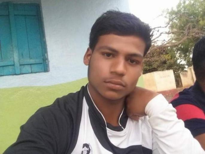 A youth preparing for police recruitment died due to lightning Grieving the family, the incident in Indapur | पोलीस भरतीची तयारी करणाऱ्या युवकाचा वीज पडून मृत्यू; कुटुंबावर शोककळा, इंदापूरातील घटना A youth preparing for police recruitment died due to lightning Grieving the family, the incident in Indapur | पोलीस भरतीची तयारी करणाऱ्या युवकाचा वीज पडून मृत्यू; कुटुंबावर शोककळा, इंदापूरातील घटना