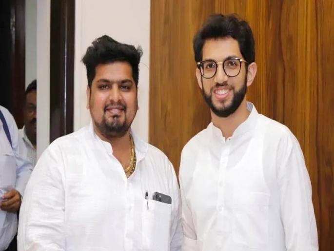 yuvasena worker mohsin shaikh has given the post of joint secretary of yuvasena | राणेंच्या घरासमोर मार खाणाऱ्या 'त्या' कार्यकर्त्याला आदित्य ठाकरेंनी दिलं मोठं गिफ्ट yuvasena worker mohsin shaikh has given the post of joint secretary of yuvasena | राणेंच्या घरासमोर मार खाणाऱ्या 'त्या' कार्यकर्त्याला आदित्य ठाकरेंनी दिलं मोठं गिफ्ट