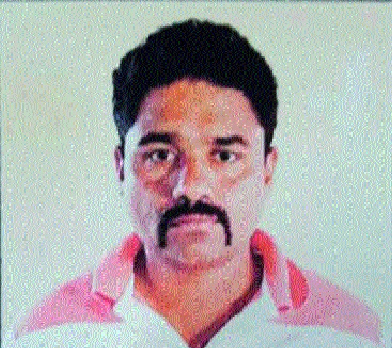 CID proceedings against Kamte: Aniket Kothale, Amol Bhandare's escape | कामटेविरुद्ध स्वतंत्र गुन्हा सीआयडीची फिर्याद : अनिकेत कोथळे, अमोल भंडारे यांच्या पलायनाचा बनाव अंगलट  CID proceedings against Kamte: Aniket Kothale, Amol Bhandare's escape | कामटेविरुद्ध स्वतंत्र गुन्हा सीआयडीची फिर्याद : अनिकेत कोथळे, अमोल भंडारे यांच्या पलायनाचा बनाव अंगलट