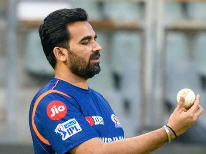 IPL 2021: Hardik suffers from shoulder pain; But will bowl soon - Zaheer Khan | IPL 2021 : हार्दिकला खांदेदुखीचा त्रास; पण लवकरच गोलंदाजी करेल - झहीर
