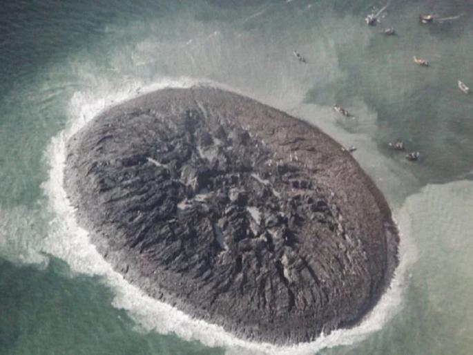 Zalzala koh pakistan island disappears suddenly near the city of Gwadar | पाकिस्तानातील अजब घटना, अचानक समुद्रातून गायब झाला द्वीप! Zalzala koh pakistan island disappears suddenly near the city of Gwadar | पाकिस्तानातील अजब घटना, अचानक समुद्रातून गायब झाला द्वीप!