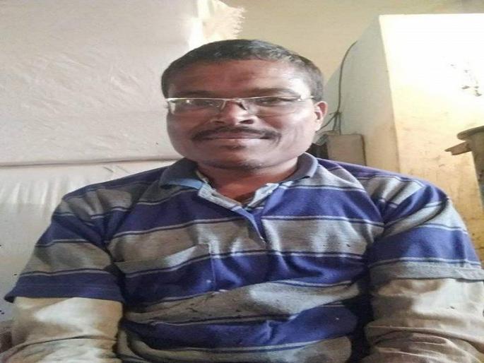 Farmers suicide because the camp does not approval | छावणीला मंजुरी मिळत नसल्याने शेतक-याची आत्महत्या