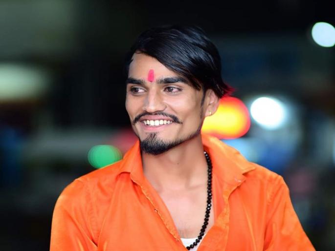 A man was attacked and killed by a coyote while he was dining at a hotel; gang attack | सिडकोत हॉटेलमध्ये जेवताना घेरुन एकाची हत्या; टोळक्याचा हल्ला A man was attacked and killed by a coyote while he was dining at a hotel; gang attack | सिडकोत हॉटेलमध्ये जेवताना घेरुन एकाची हत्या; टोळक्याचा हल्ला