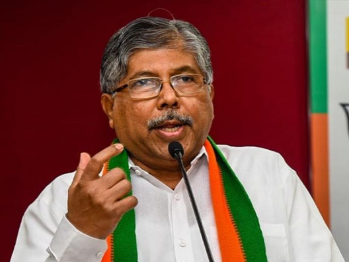 To be a minister is to be eligible to sit on any platform; Chandrakant Patil expressed regret | मंत्री होणे म्हणजे कोणत्याही व्यासपीठावर बसण्यास पात्र; चंद्रकांत पाटील यांनी व्यक्त केली खंत To be a minister is to be eligible to sit on any platform; Chandrakant Patil expressed regret | मंत्री होणे म्हणजे कोणत्याही व्यासपीठावर बसण्यास पात्र; चंद्रकांत पाटील यांनी व्यक्त केली खंत