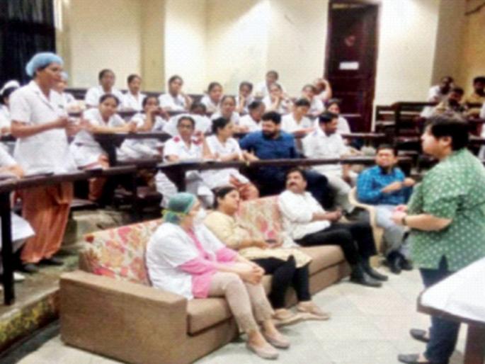 How to understand third parties? GT Hospital, Ward No. 13 Independent Ward in New Year | तृतीयपंथींना कसे समजून घ्यायचे? जी.टी. हॉस्पिटल, वॉर्ड नंबर १३ मध्ये नवीन वर्षात स्वतंत्र वॉर्ड How to understand third parties? GT Hospital, Ward No. 13 Independent Ward in New Year | तृतीयपंथींना कसे समजून घ्यायचे? जी.टी. हॉस्पिटल, वॉर्ड नंबर १३ मध्ये नवीन वर्षात स्वतंत्र वॉर्ड