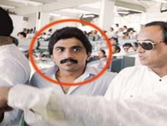 A demand of five crores in the name of Chhota Shakeel; A case was registered in Dongri police station | छोटा शकीलच्या नावाने पाच कोटींची मागणी; डोंगरी पोलीस ठाण्यात गुन्हा दाखल  A demand of five crores in the name of Chhota Shakeel; A case was registered in Dongri police station | छोटा शकीलच्या नावाने पाच कोटींची मागणी; डोंगरी पोलीस ठाण्यात गुन्हा दाखल