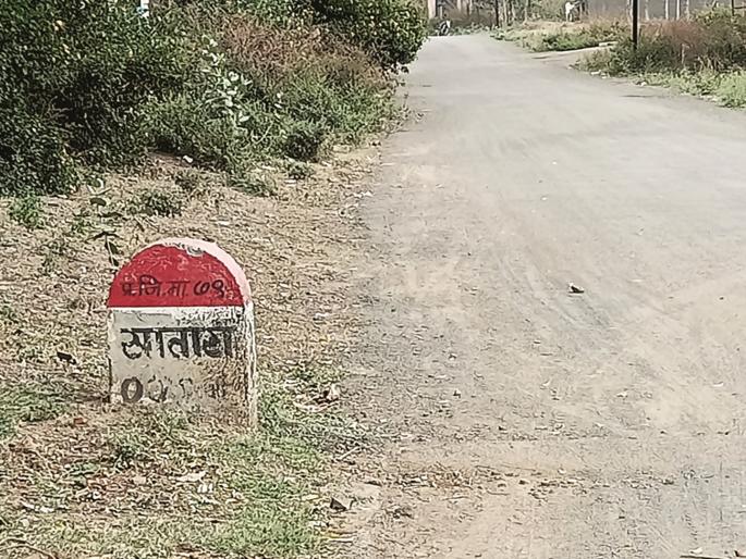 That zero mile stone in Chhatrapati Sambhajinagar has gone under layers | छत्रपती संभाजीनगरातील शून्य मैलाचा तो दगड गेला थरांच्या आड
