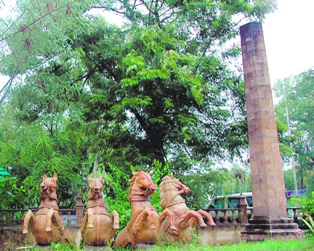 The main identity of Nagpur is Ziro Mile | नागपूरची मुख्य ओळख झिरो माईल हीच The main identity of Nagpur is Ziro Mile | नागपूरची मुख्य ओळख झिरो माईल हीच