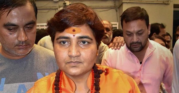Sadhvi Pragya singh did attack by knife; Chhattisgarh Chief Minister charges | साध्वी प्रज्ञाने एकावर चाकूहल्ला, मारहाण केलेली; छत्तीसगड मुख्यमंत्र्यांचे गंभीर आरोप Sadhvi Pragya singh did attack by knife; Chhattisgarh Chief Minister charges | साध्वी प्रज्ञाने एकावर चाकूहल्ला, मारहाण केलेली; छत्तीसगड मुख्यमंत्र्यांचे गंभीर आरोप