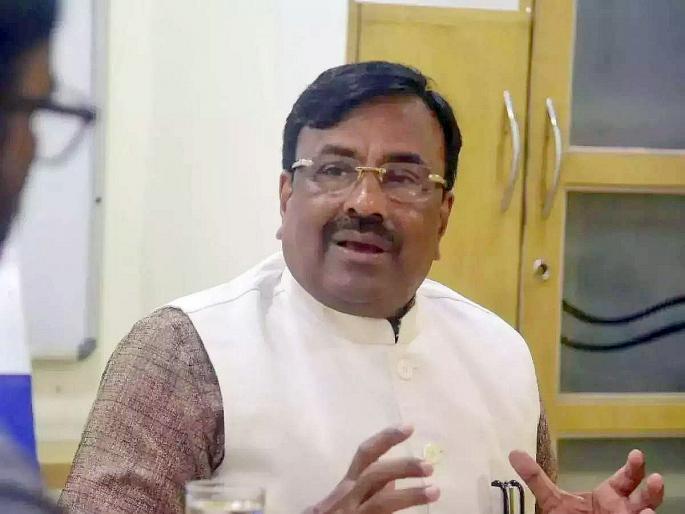 sudhir mungantiwar to ask the info regarding the industry of MVA tenure and make the enquiry demand in cabinet meeting | उद्योगासंदर्भात गेल्या अडीच वर्षात काय झालं? श्वेतपत्रिका काढण्याची मागणी करणार - मुनगंटीवार