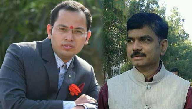 The Deputy Man arrested on the Pathdivay scam | नगर महापालिकेतील पथदिवे घोटाळ्याप्रकरणी उपायुक्तास अटक The Deputy Man arrested on the Pathdivay scam | नगर महापालिकेतील पथदिवे घोटाळ्याप्रकरणी उपायुक्तास अटक