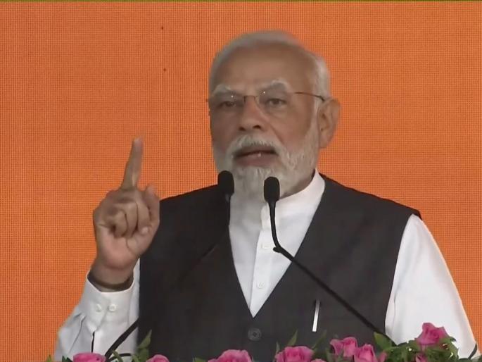 Narendra Modi Mumbai Visit Live Updates : PM to flag off 2 new Mumbai metro lines, launch projects worth Rs 38,000 crore | PM Narendra Modi in Mumbai Live : तुम्ही १० पावलं चाला मी ११ पावलं चालेन; मोदींचे मोठे आश्वासन Narendra Modi Mumbai Visit Live Updates : PM to flag off 2 new Mumbai metro lines, launch projects worth Rs 38,000 crore | PM Narendra Modi in Mumbai Live : तुम्ही १० पावलं चाला मी ११ पावलं चालेन; मोदींचे मोठे आश्वासन