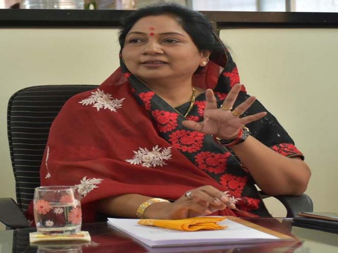 The importance given to water schemes with health, education | आरोग्य, शिक्षणासह पाणी योजनांना दिले महत्त्व The importance given to water schemes with health, education | आरोग्य, शिक्षणासह पाणी योजनांना दिले महत्त्व