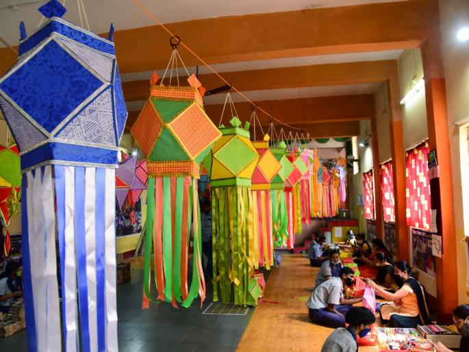 Sale of items made by Divyang students from 9th to 11th November in 'ZP' | दिव्यांग विद्यार्थ्यांनी केलेल्या वस्तुंची 9 ते 11 नोव्हेंबर 'जि.प.'त विक्री Sale of items made by Divyang students from 9th to 11th November in 'ZP' | दिव्यांग विद्यार्थ्यांनी केलेल्या वस्तुंची 9 ते 11 नोव्हेंबर 'जि.प.'त विक्री