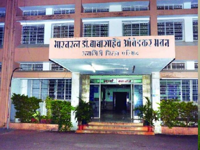 Opposition to changing the names of caste based settlements in Ratnagiri | रत्नागिरीत जातीवाचक वाडीवस्त्यांची नावे बदलण्यास विरोध Opposition to changing the names of caste based settlements in Ratnagiri | रत्नागिरीत जातीवाचक वाडीवस्त्यांची नावे बदलण्यास विरोध