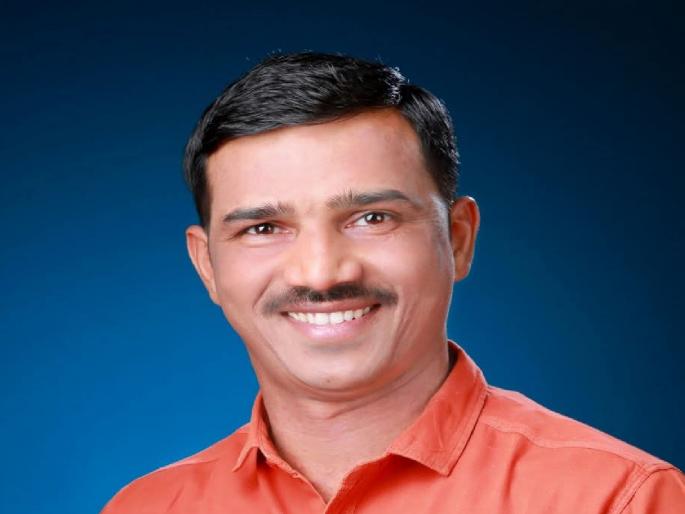 Kolhapur Zilla Parishad junior assistant suspended after complaint from young woman | युवतीच्या तक्रारीनंतर कोल्हापूर जिल्हा परिषदेतील कनिष्ठ सहायक तडकाफडकी निलंबित