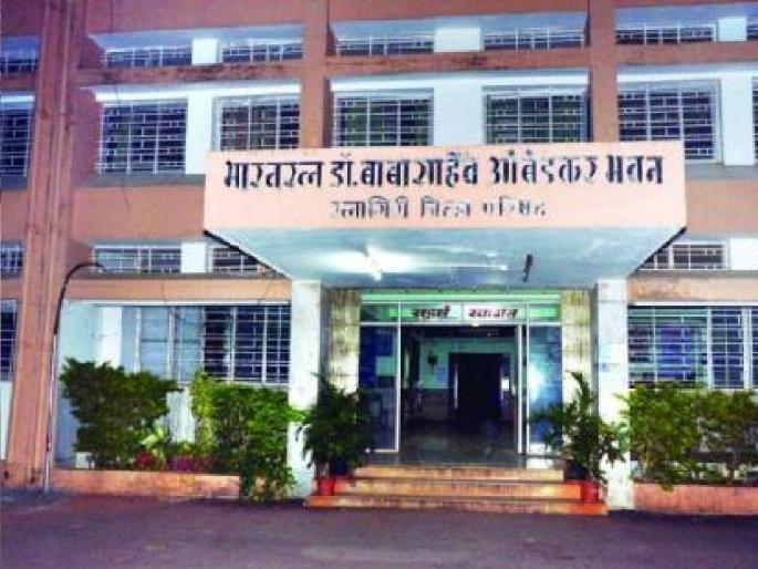 Reservation announced for 56 groups of Ratnagiri Zilla Parishad | जिल्हा परिषदेचा अध्यक्ष उत्तर रत्नागिरीतून मिळणार, महिलांसाठी २७ गट आरक्षित; सिंधुदुर्गात १३ मतदारसंघ नागरिकांचा मागास प्रवर्ग Reservation announced for 56 groups of Ratnagiri Zilla Parishad | जिल्हा परिषदेचा अध्यक्ष उत्तर रत्नागिरीतून मिळणार, महिलांसाठी २७ गट आरक्षित; सिंधुदुर्गात १३ मतदारसंघ नागरिकांचा मागास प्रवर्ग
