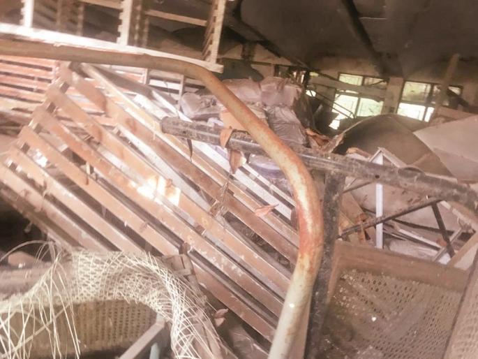 Zilla Parishad has material worth Rs | जिल्हा परिषदेत सडतेय लाखो रुपयांचे साहित्य Zilla Parishad has material worth Rs | जिल्हा परिषदेत सडतेय लाखो रुपयांचे साहित्य