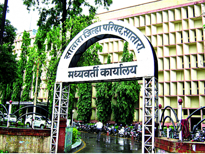  Four times a week check of camps - efficiency by Satara administration | आठवड्यातून चारवेळा छावण्यांची तपासणी-- सातारा प्रशासनाकडून दक्षता