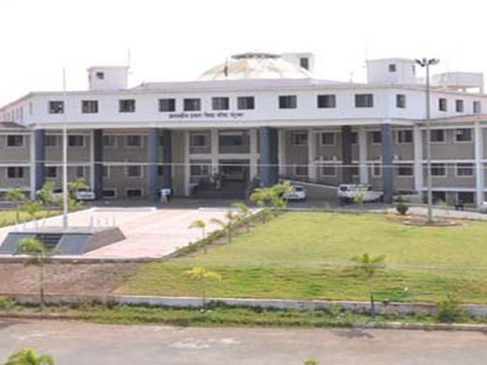 Filing of many for transfer to Nandurbar Zilla Parishad | नंदुरबार जिल्हा परिषदेत बदल्यांसाठी अनेकांची फिल्डींग Filing of many for transfer to Nandurbar Zilla Parishad | नंदुरबार जिल्हा परिषदेत बदल्यांसाठी अनेकांची फिल्डींग