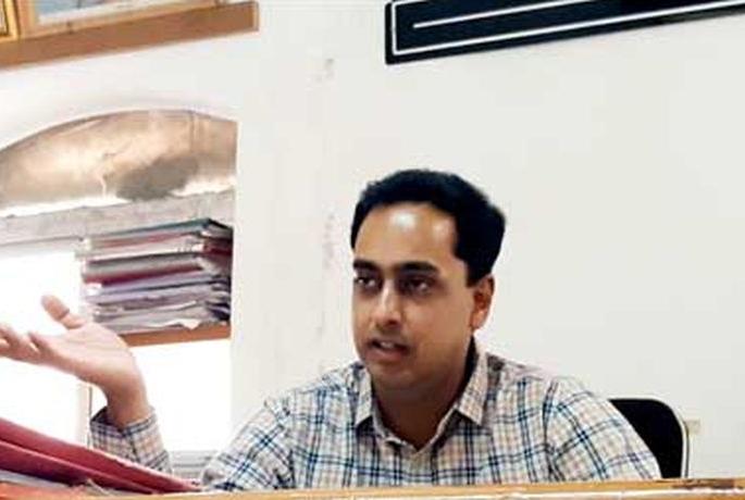 Ayush Prasad transferred to Pune; Jadhav is the new 'CEO'! | आयुष प्रसाद यांची पुण्याला बदली; जाधव नवे ‘सीईओ’! Ayush Prasad transferred to Pune; Jadhav is the new 'CEO'! | आयुष प्रसाद यांची पुण्याला बदली; जाधव नवे ‘सीईओ’!