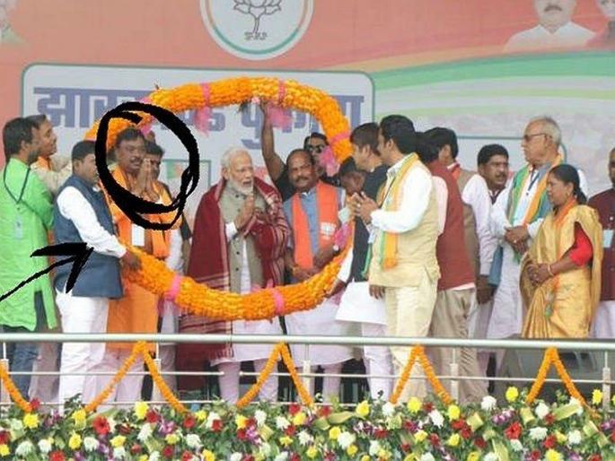 BJP's ticket to accused of murderer in jharkhand, Share stage with PM Modi | महिलेच्या खुनातील आरोपी मोदींच्या मंचावर, भाजपाकडून विधानसभेचं तिकीट