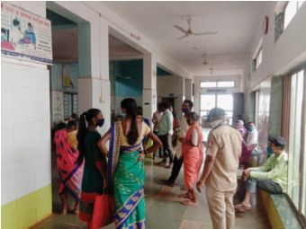 Vaccine stocks at Borlipanchatan Health Center have run out | बोर्लीपंचतन आरोग्य केंद्रातील लसीचा साठा संपला Vaccine stocks at Borlipanchatan Health Center have run out | बोर्लीपंचतन आरोग्य केंद्रातील लसीचा साठा संपला