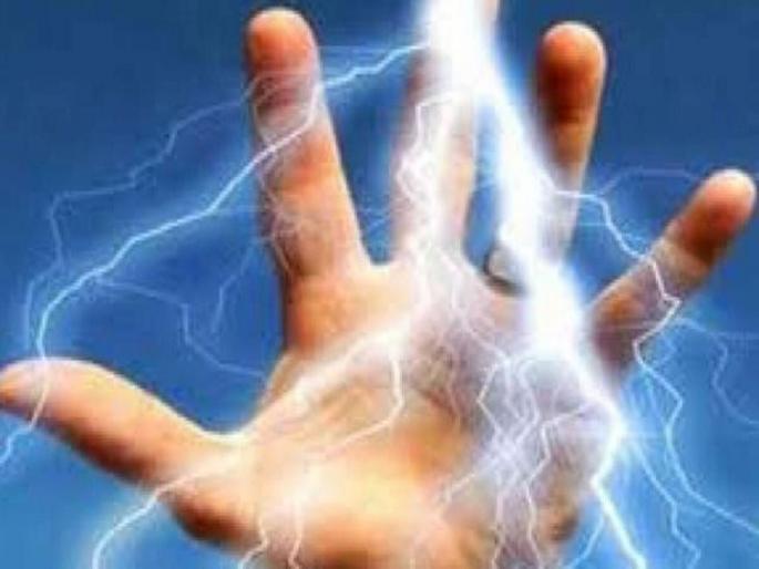 A four-year-old girl died due to electric shock | उघड्या रोहित्राचा शॉक; चार वर्षीय चिमुकलीचा मृत्यू