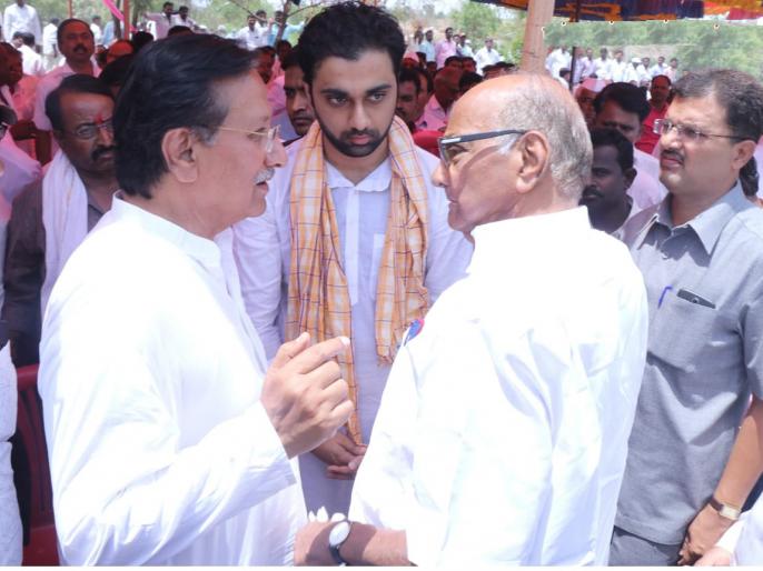Remarks on the path of hostility! | दुश्मनीच्या वाटेवर ऋणानुबंधाची आठवण ! Remarks on the path of hostility! | दुश्मनीच्या वाटेवर ऋणानुबंधाची आठवण !