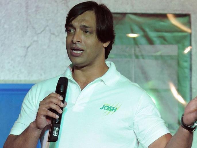 former pakistan pacer shoaib akhtar says we will capture kashmir and then invade india | VIDEO: आधी काश्मीर ताब्यात घेऊ, मग भारतावर हल्ला करू; शोएब अख्तरचं वादग्रस्त विधान former pakistan pacer shoaib akhtar says we will capture kashmir and then invade india | VIDEO: आधी काश्मीर ताब्यात घेऊ, मग भारतावर हल्ला करू; शोएब अख्तरचं वादग्रस्त विधान