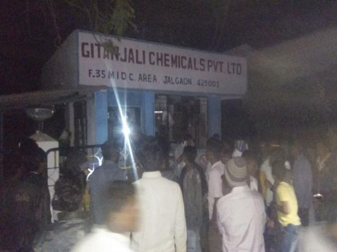 जळगाव केमिकल कंपनीत भीषण स्फोट, 8 गंभीर; संतप्त नागरिकांची दगडफेक