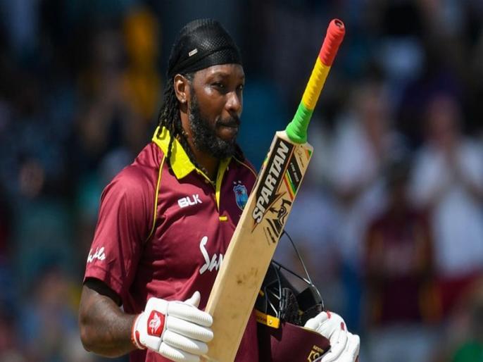 Chris Gayle's fitness funda, Special Massage for two months | ख्रिस गेलचा फिटनेस फंडा, दोन महिन्यांपासून घेतोय स्पेशल मसाज Chris Gayle's fitness funda, Special Massage for two months | ख्रिस गेलचा फिटनेस फंडा, दोन महिन्यांपासून घेतोय स्पेशल मसाज