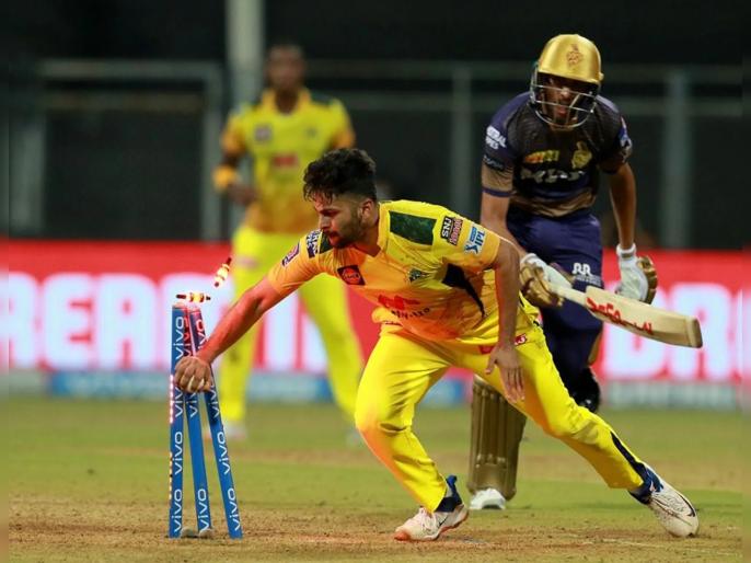 IPL 2021, CSK vs KKR T20 Match Highlight : CSK moves to top of the points table, The fightback of KKR will be talked forever | IPL 2021, CSK vs KKR T20 Match Highlight : वानखेडेवर क्रिकेटचा थरार रंगला, आंद्रे रसेलच्या विकेटनं सामनाच फिरला... IPL 2021, CSK vs KKR T20 Match Highlight : CSK moves to top of the points table, The fightback of KKR will be talked forever | IPL 2021, CSK vs KKR T20 Match Highlight : वानखेडेवर क्रिकेटचा थरार रंगला, आंद्रे रसेलच्या विकेटनं सामनाच फिरला...