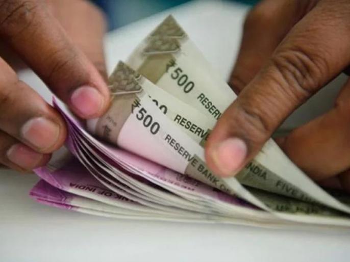 The possibility of dip of 20,000 crores of middle class PF | à¤
रॠदà¥à¤µà¤¾ss, पà¥à¤à¤«à¤à¥à¤¯à¤¾ २० हà¤à¤¾à¤° à¤à¥à¤à¥ रà¥à¤ªà¤¯à¤¾à¤à¤µà¤° à¤à¤¾à¤à¤à¤¤à¥ तलवार