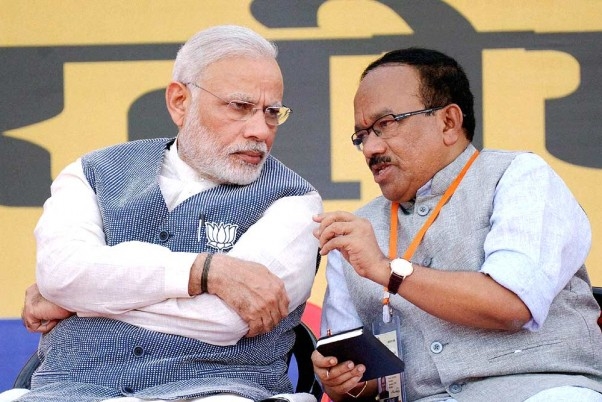 गोव्यात भाजप नेतृत्वाला आव्हान, माजी मुख्यमंत्री पार्सेकर आक्रमक