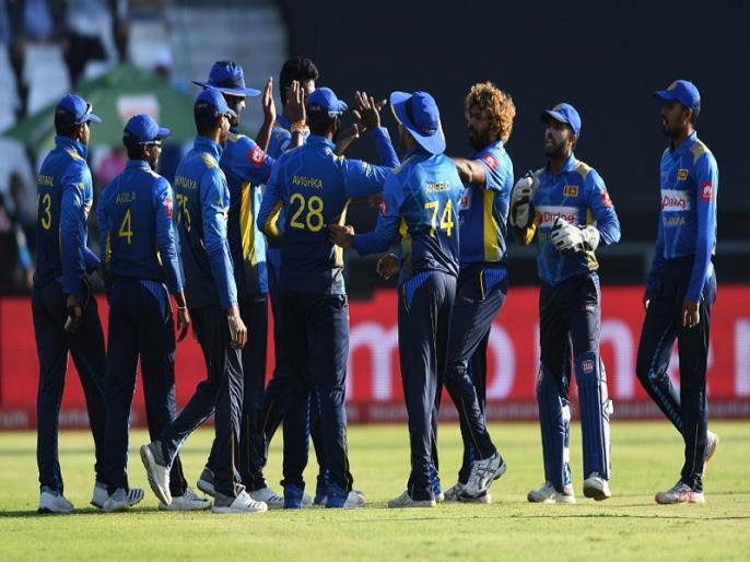 Sri Lanka's World Cup captain, who has not been in the team for four years | चार वर्षांपासून संघात नसलेला खेळाडू झाला श्रीलंकेच्या विश्वचषकातील संघाचा कर्णधार Sri Lanka's World Cup captain, who has not been in the team for four years | चार वर्षांपासून संघात नसलेला खेळाडू झाला श्रीलंकेच्या विश्वचषकातील संघाचा कर्णधार