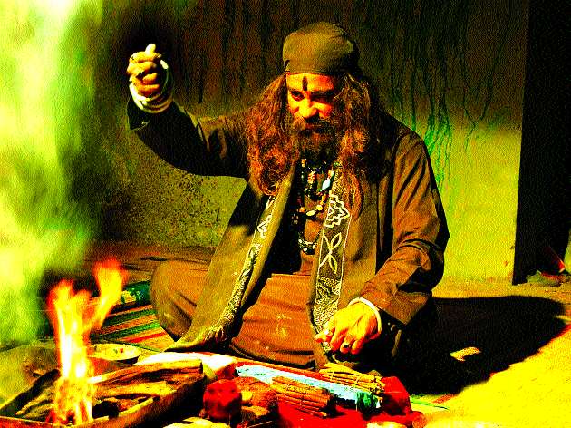 डोंबिवलीत रस्त्यालगत जादूटोण्याचे ...