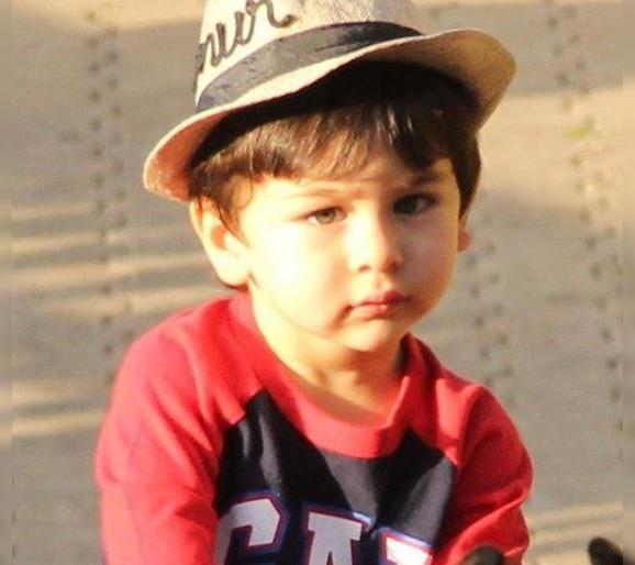 Is madhur bhandarkar making a film on taimur ali khan | तैमूरवर सिनेमा येणार ? मधुर भंडारकर यांनी दिले हे उत्तर Is madhur bhandarkar making a film on taimur ali khan | तैमूरवर सिनेमा येणार ? मधुर भंडारकर यांनी दिले हे उत्तर