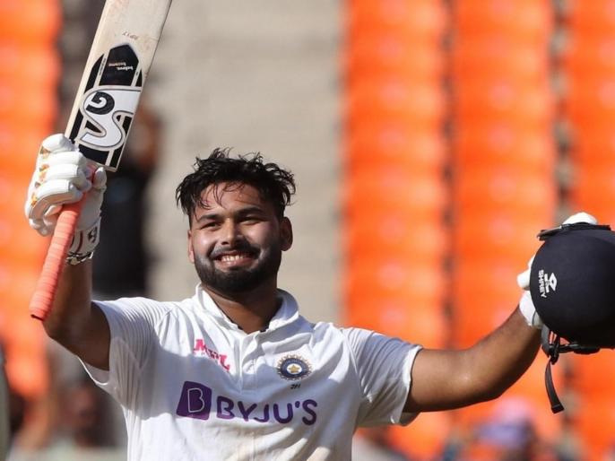 IND vs ENG, 4th Test: Rishabh Pant's powerful century, dangerous reverse sweep on James Anderson's bowling, Video | IND vs ENG, 4th Test : रिषभ पंतचे दमदार शतक, अँडरसनच्या गोलंदाजीवर खतरनाक रिव्हर्स स्वीप, Video IND vs ENG, 4th Test: Rishabh Pant's powerful century, dangerous reverse sweep on James Anderson's bowling, Video | IND vs ENG, 4th Test : रिषभ पंतचे दमदार शतक, अँडरसनच्या गोलंदाजीवर खतरनाक रिव्हर्स स्वीप, Video