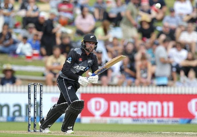 T20 match: New Zealand easily beat Bangladesh by 66 runs | टी-२० लढत : काॅनवेच्या झुंझार खेळीने न्यूझीलंड सहज विजयी, बांगलादेशवर ६६ धावांनी मात T20 match: New Zealand easily beat Bangladesh by 66 runs | टी-२० लढत : काॅनवेच्या झुंझार खेळीने न्यूझीलंड सहज विजयी, बांगलादेशवर ६६ धावांनी मात