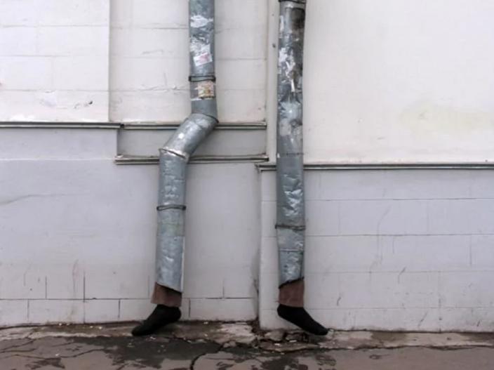 'या' अनोख्या पुतळ्यांना तुम्हाला काही सांगायचंय, ओळखा काय सांगताहेत