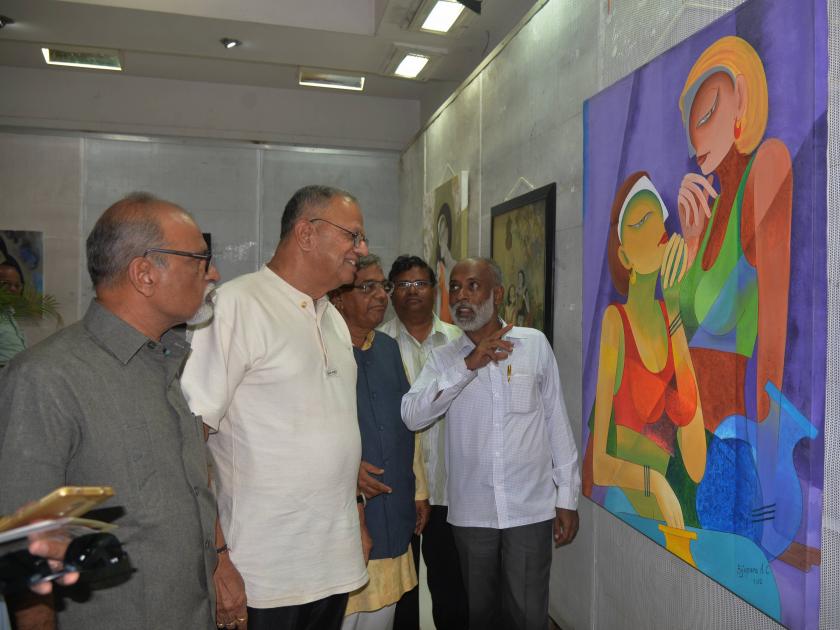 Kolhapur: The art of Indian art in the picture exhibition of Bijapur: Mohan Vaychal | कोल्हापूर  : बिजापुरेच्या चित्रप्रदर्शनात भारतीय कलेचा छटा  : मोहन वायचळ