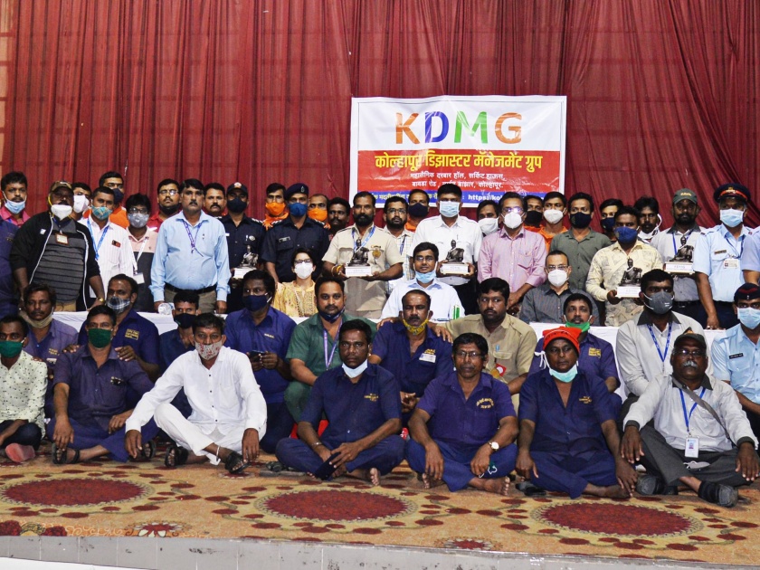 KDMG's social work pattern is exemplary: Collector | केडीएमजीचा सामाजिक कार्याचा पॅटर्न अनुकरणीय : जिल्हाधिकारी