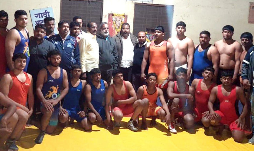 Maharashtra Kesari team announced for wrestling | महाराष्ट्र केसरी कुस्ती स्पर्धेसाठी संघ जाहीर