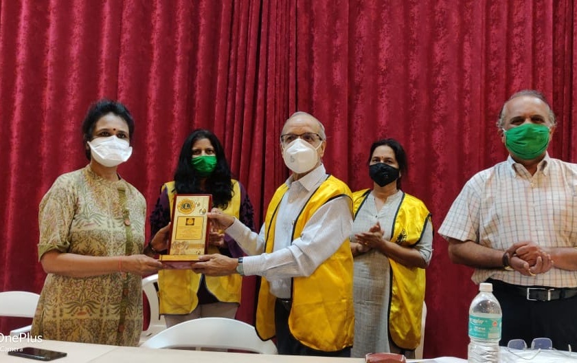 Lions Club Panchavati honors MVP doctors | लायन्स क्लब पंचवटीतर्फे मविप्रच्या डॉक्टरांचा सन्मान