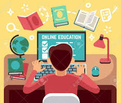 Guidance to students about online exams | आॅनलाईन परीक्षांबाबत विद्यार्थीनींना मार्गदर्शन
